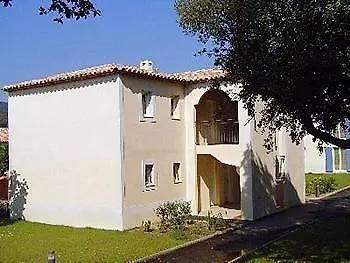 Apartmanhotel Madame Vacances Domaine De Figuiere 4*