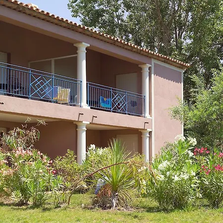 Madame Vacances Domaine De Figuiere Apartmanhotel Sainte-Maxime