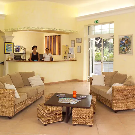 Madame Vacances Domaine De Figuiere 4*